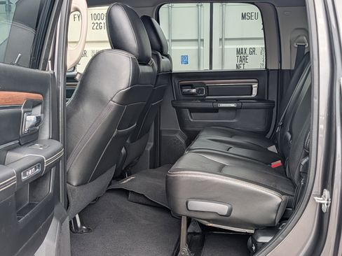 Used 2015 RAM 3500 Laramie w/ Convenience Group AWD/4WD image 14