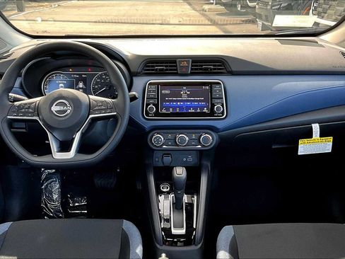 Certified 2025 Nissan Versa SV w/ Trunk Package FWD image 5