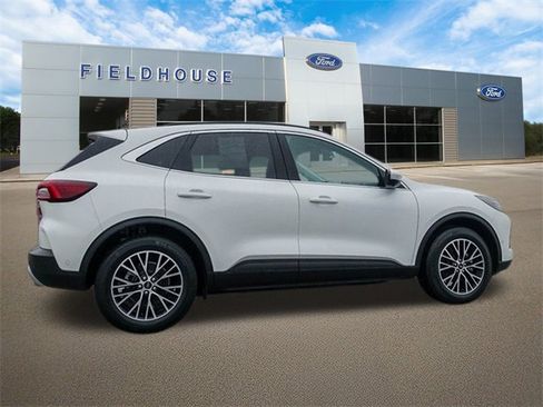 Used 2024 Ford Escape SE w/ PHEV Premium Package image 10