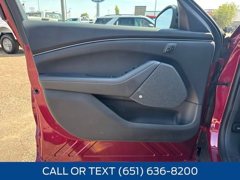 Used 2025 Ford Mustang Mach-E Premium AWD/4WD image 29