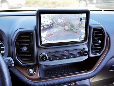 Used 2022 Ford Bronco Sport Badlands w/ Premium Package image 28