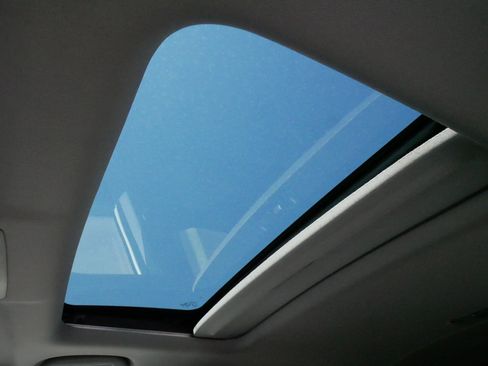 Used 2020 Honda CR-V EX image 31