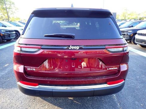 New 2025 Jeep Grand Cherokee Laredo X image 4