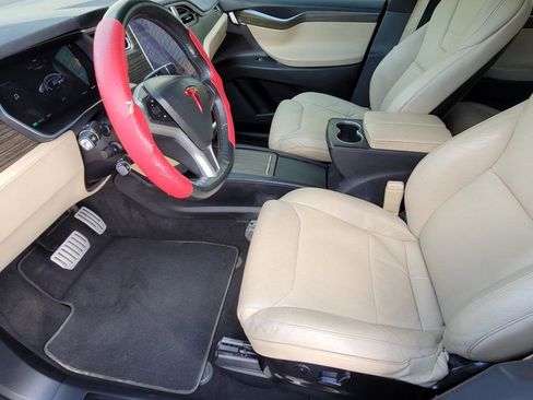 Used 2016 Tesla Model X P90D image 7