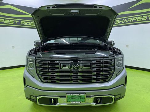 Used 2023 GMC Sierra 1500 Denali Ultimate image 4