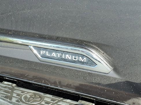 Used 2025 Toyota Tundra Platinum AWD/4WD image 8