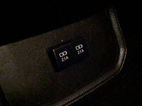 Certified 2021 Toyota Highlander XLE image 15