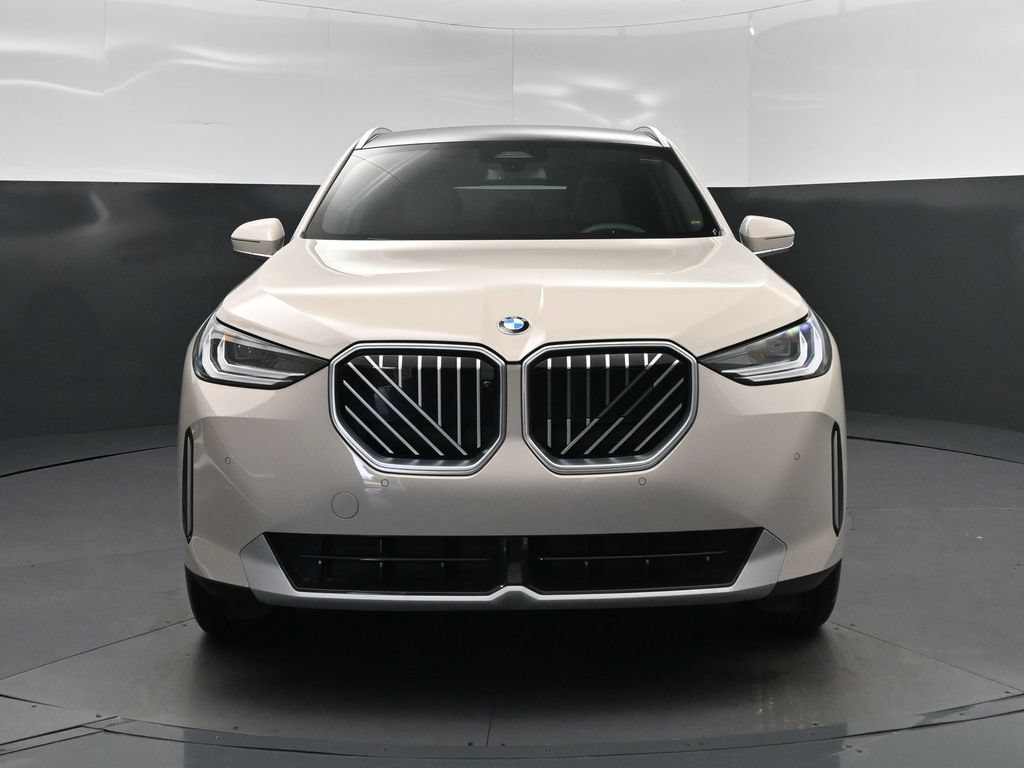 Used 2025 BMW X3 xDrive30i w/ Premium Package AWD/4WD image 10