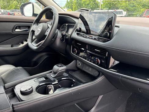 Used 2023 Nissan Rogue SL AWD/4WD image 54