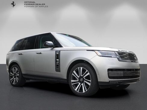 Used 2023 Land Rover Range Rover SV AWD/4WD image 1