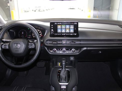 Used 2024 Honda HR-V EX-L image 24