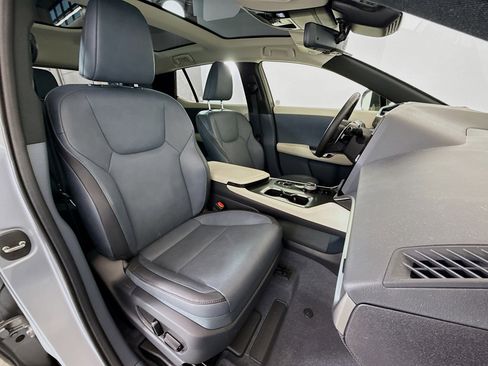 Certified 2023 Lexus RZ 450e Premium w/ Technology Package image 25