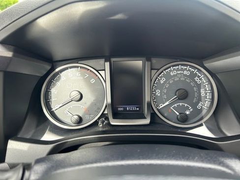 Certified 2019 Toyota Tacoma TRD Off-Road w/ TRD Premium Off Road Package image 13