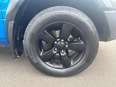 Used 2020 RAM 1500 Warlock w/ Electronics Group AWD/4WD image 13
