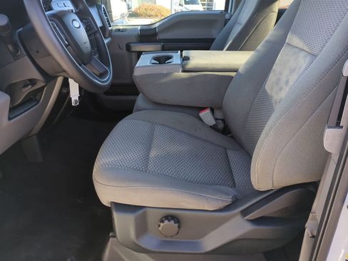 Used 2020 Ford F150 XLT w/ Trailer Tow Package image 16