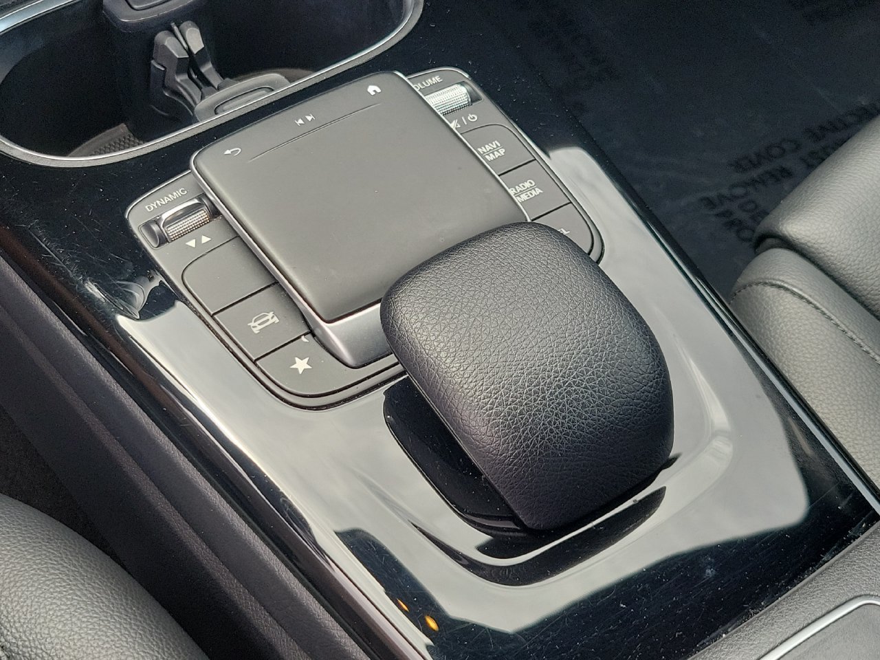 Used 2021 Mercedes-Benz CLA 250 image 26
