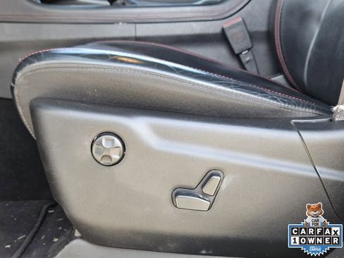 Used 2023 Dodge Durango GT image 29