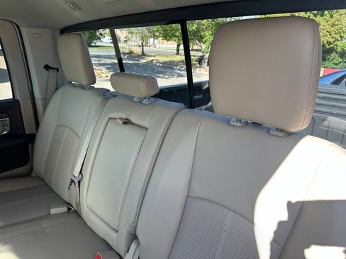 Used 2018 RAM 1500 Laramie w/ Convenience Group AWD/4WD image 20