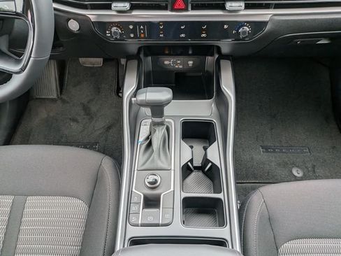 New 2026 Kia Sorento LX FWD image 21