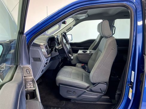 Used 2025 Ford F150 XLT w/ Equipment Group 301A Standard RWD image 16