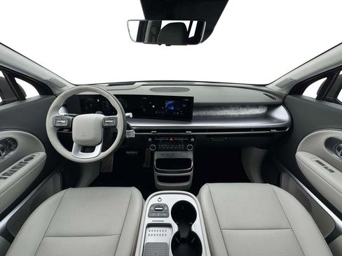 New 2026 Hyundai Ioniq 9 Calligraphy w/ Tow & Go Package image 14