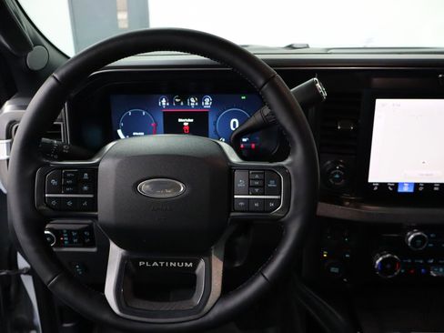Used 2025 Ford F450 Platinum image 21