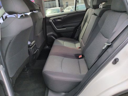 Used 2023 Toyota RAV4 XLE image 25