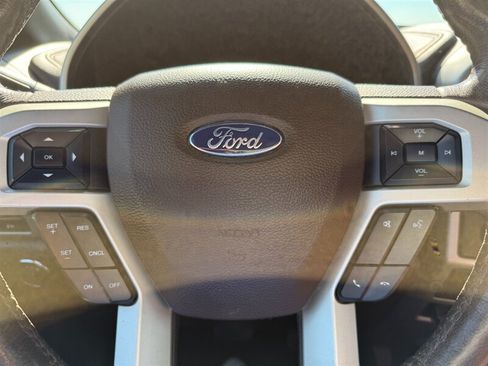 Used 2019 Ford F150 King Ranch w/ Trailer Tow Package AWD/4WD image 25
