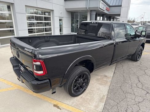Used 2023 RAM 2500 Limited AWD/4WD image 7
