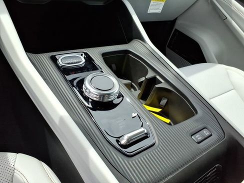 New 2026 Jeep Cherokee Limited image 13