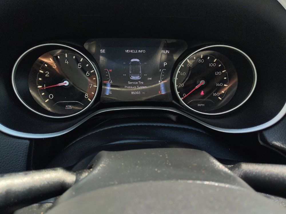 Used 2021 Jeep Compass Limited FWD image 23