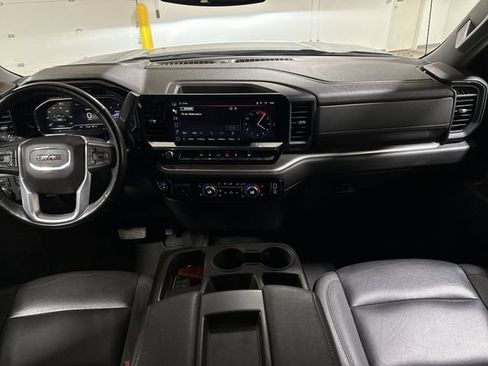 Used 2025 GMC Sierra 1500 SLT AWD/4WD image 10