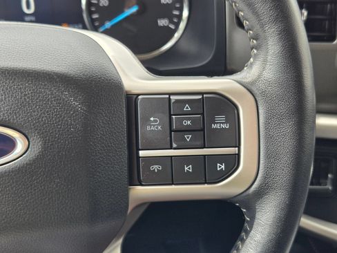 Used 2024 Ford Expedition XLT AWD/4WD image 13