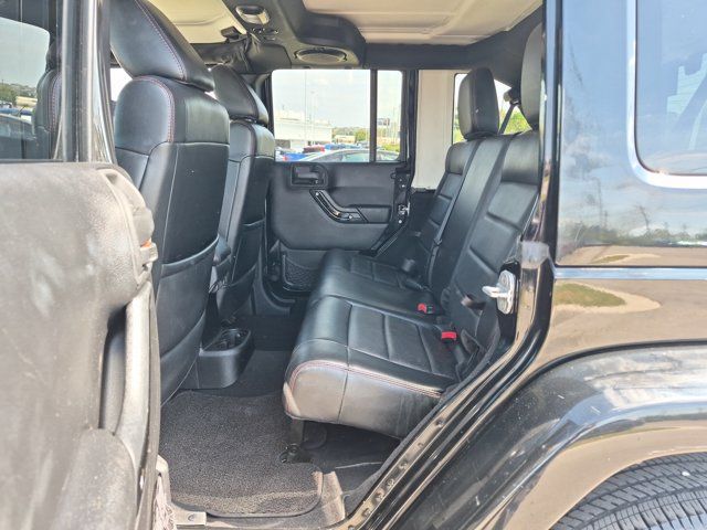 Used 2012 Jeep Wrangler Unlimited Sahara AWD/4WD image 15
