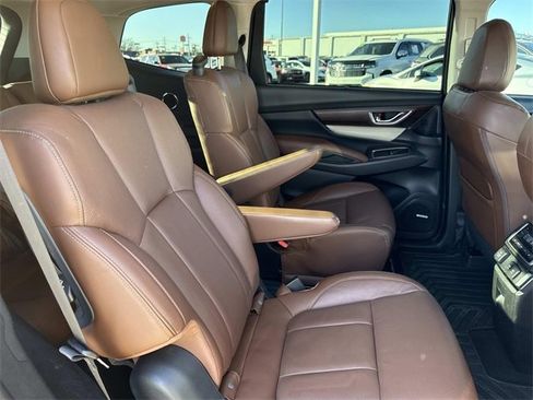 Used 2019 Subaru Ascent Touring image 18
