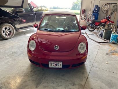 Used 2008 Volkswagen Beetle SE
