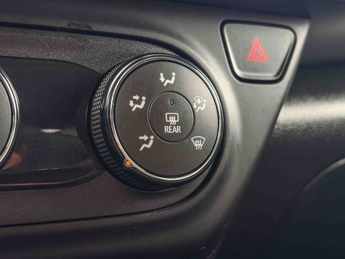 Used 2024 Chevrolet Trax LS FWD image 26
