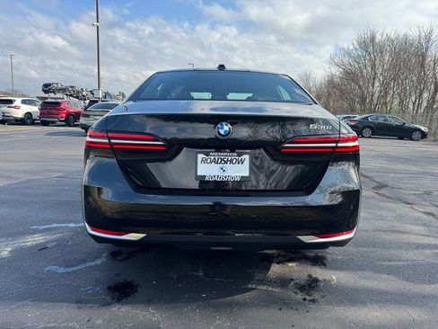 New 2026 BMW 530i w/ Premium Package image 4