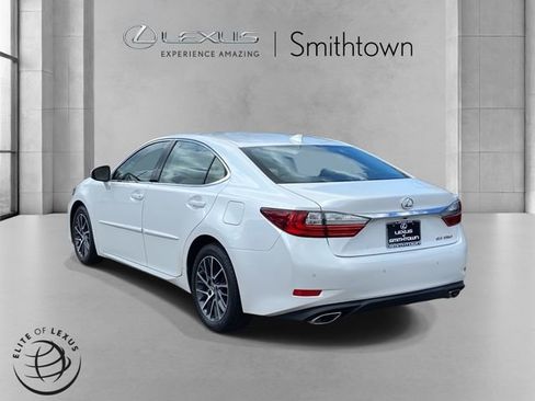 Used 2017 Lexus ES 350 w/ Navigation System Package FWD image 7