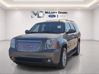 Used 2014 GMC Yukon SLT AWD/4WD video 2
