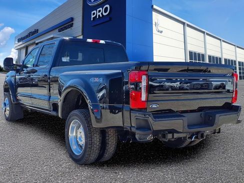 New 2025 Ford F450 Platinum AWD/4WD image 2