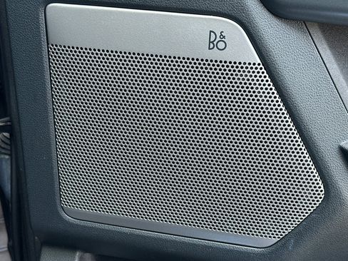 Used 2021 Ford F150 Lariat w/ Equipment Group 502A High image 43