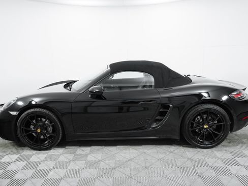 Used 2021 Porsche 718 Boxster RWD image 72