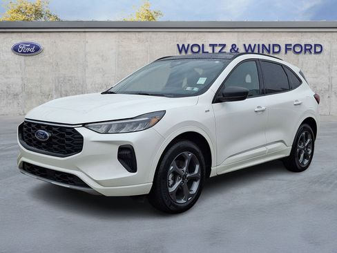 Certified 2024 Ford Escape ST-Line w/ Tech Pack #1 image 3