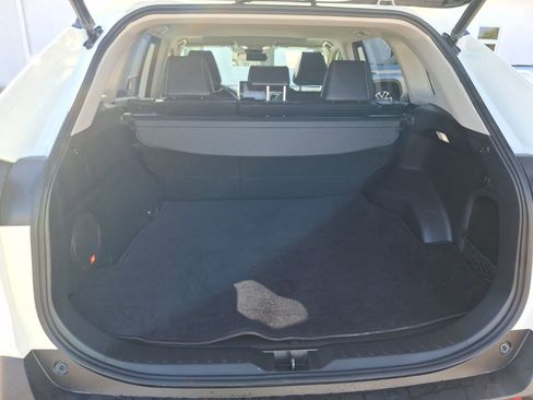 Used 2022 Toyota RAV4 Limited image 38