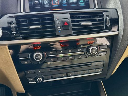 Used 2018 BMW X4 xDrive28i AWD/4WD image 19