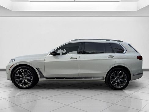 Used 2020 BMW X7 xDrive40i w/ Executive Package AWD/4WD image 2