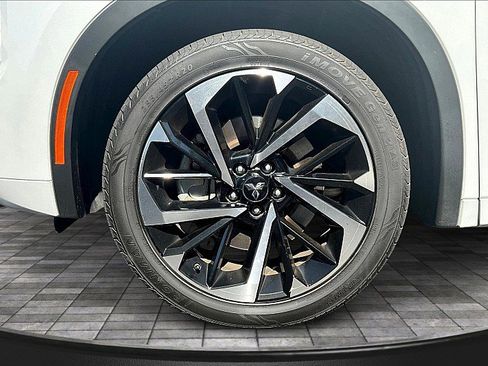 Used 2023 Mitsubishi Outlander SEL image 8