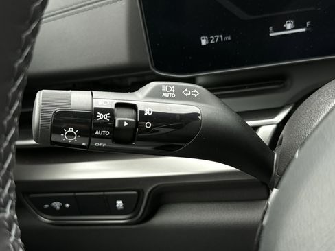 New 2026 Kia Carnival SX w/ SX Dark Edition Package FWD image 33