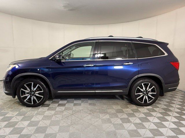 Used 2021 Honda Pilot Elite image 3